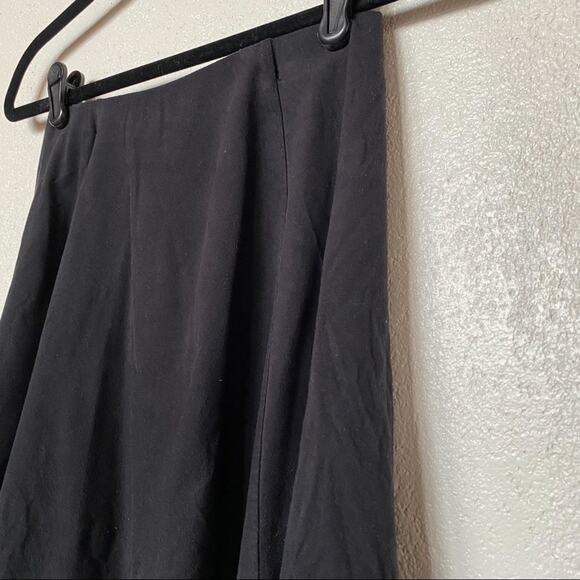 Forever 21 Faux Suede Black Mini Skater Skirt Size XS - Picture 2 of 6